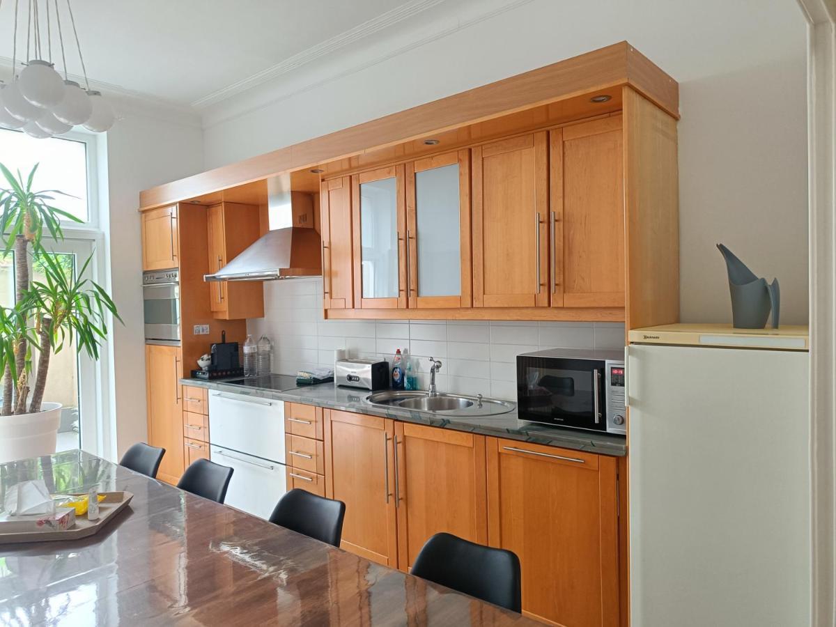 The Brussels-Laken Appartement Eksteriør bilde