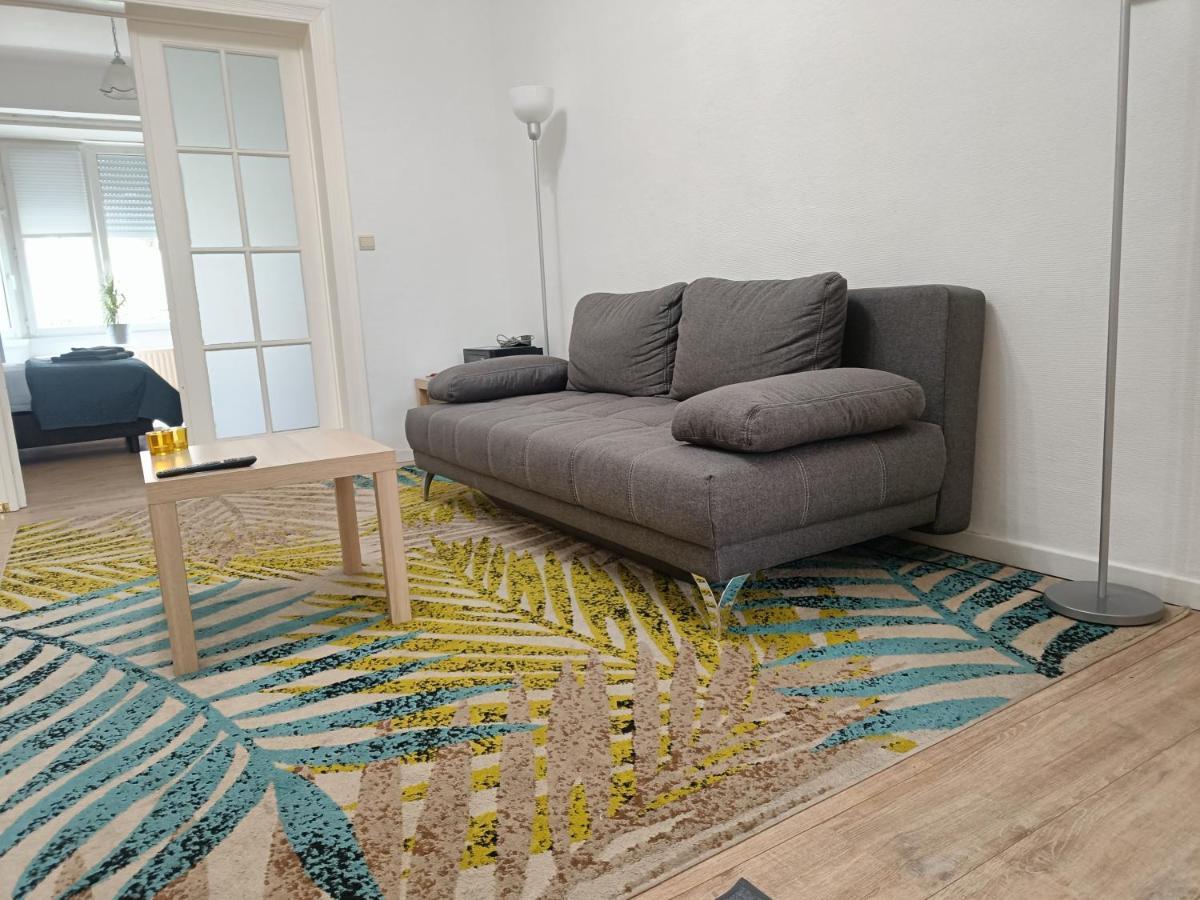 The Brussels-Laken Appartement Eksteriør bilde