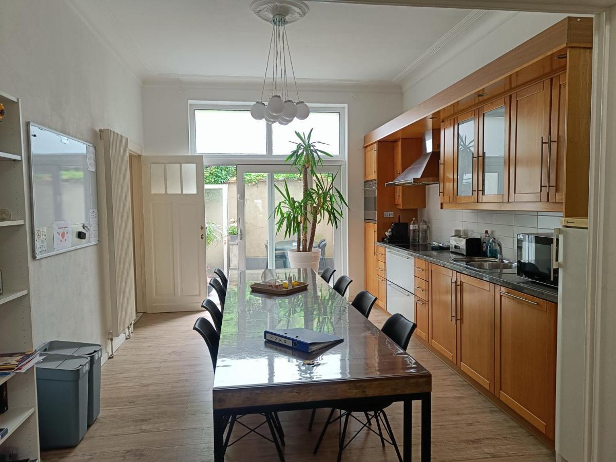 The Brussels-Laken Appartement Eksteriør bilde